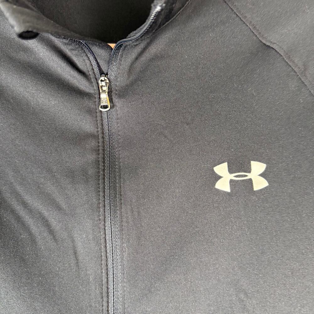 Under Armour 1/2 zip long sleeve black Small - Picture 4 of 10